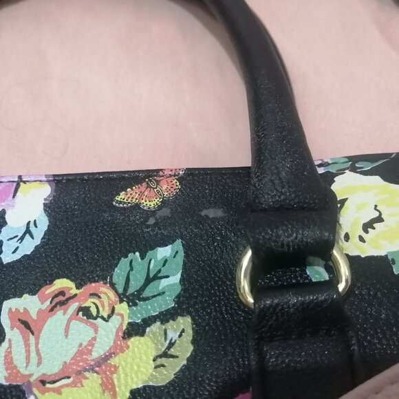 🥳Host Pick!🥳 Betsey Johnson Purse w/ Baby Pink Bow & Removable Shoulder Strap - Picture 9 of 12